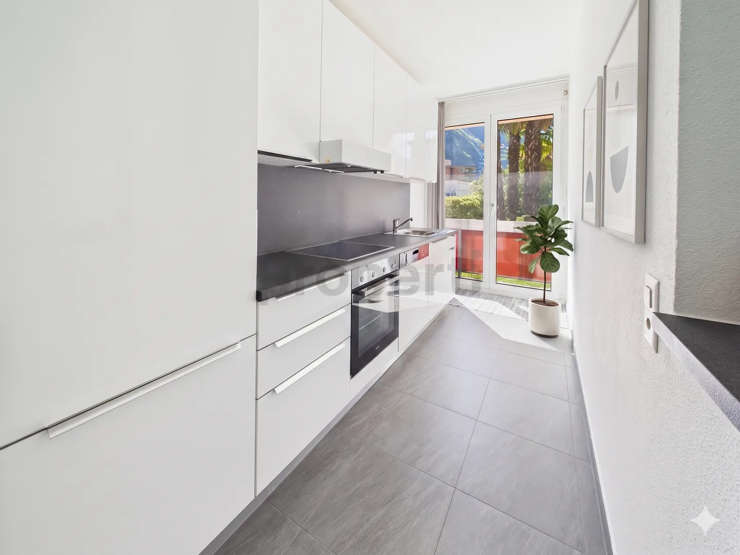 Renovierte 3.5-Zimmer-Wohnung - Zentrale Lage in Biasca - Foto 6 von 13