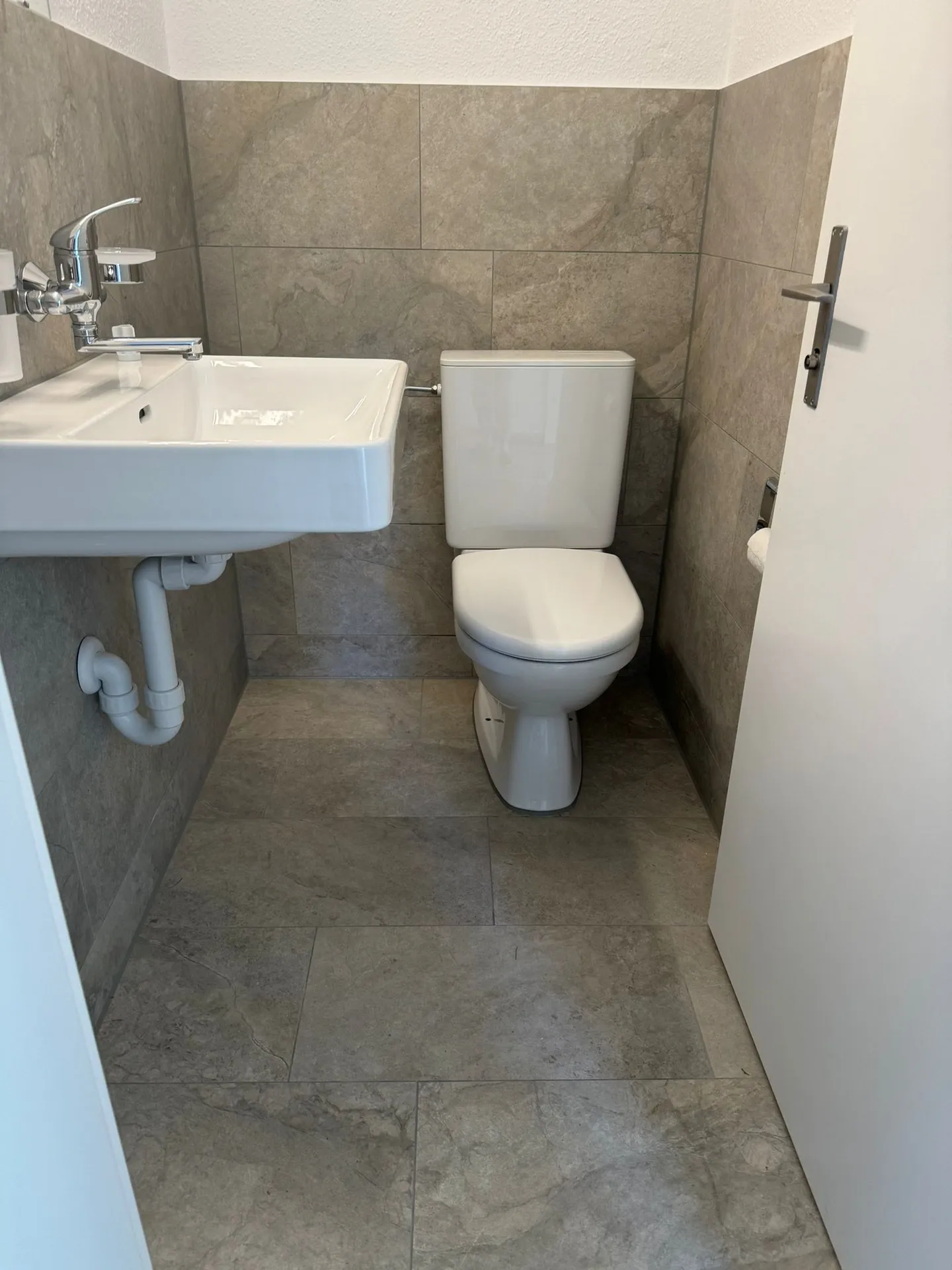 Accogliente appartamento di 3,5 stanze in un ambiente da sogno a Engelberg - Foto 8 di 10