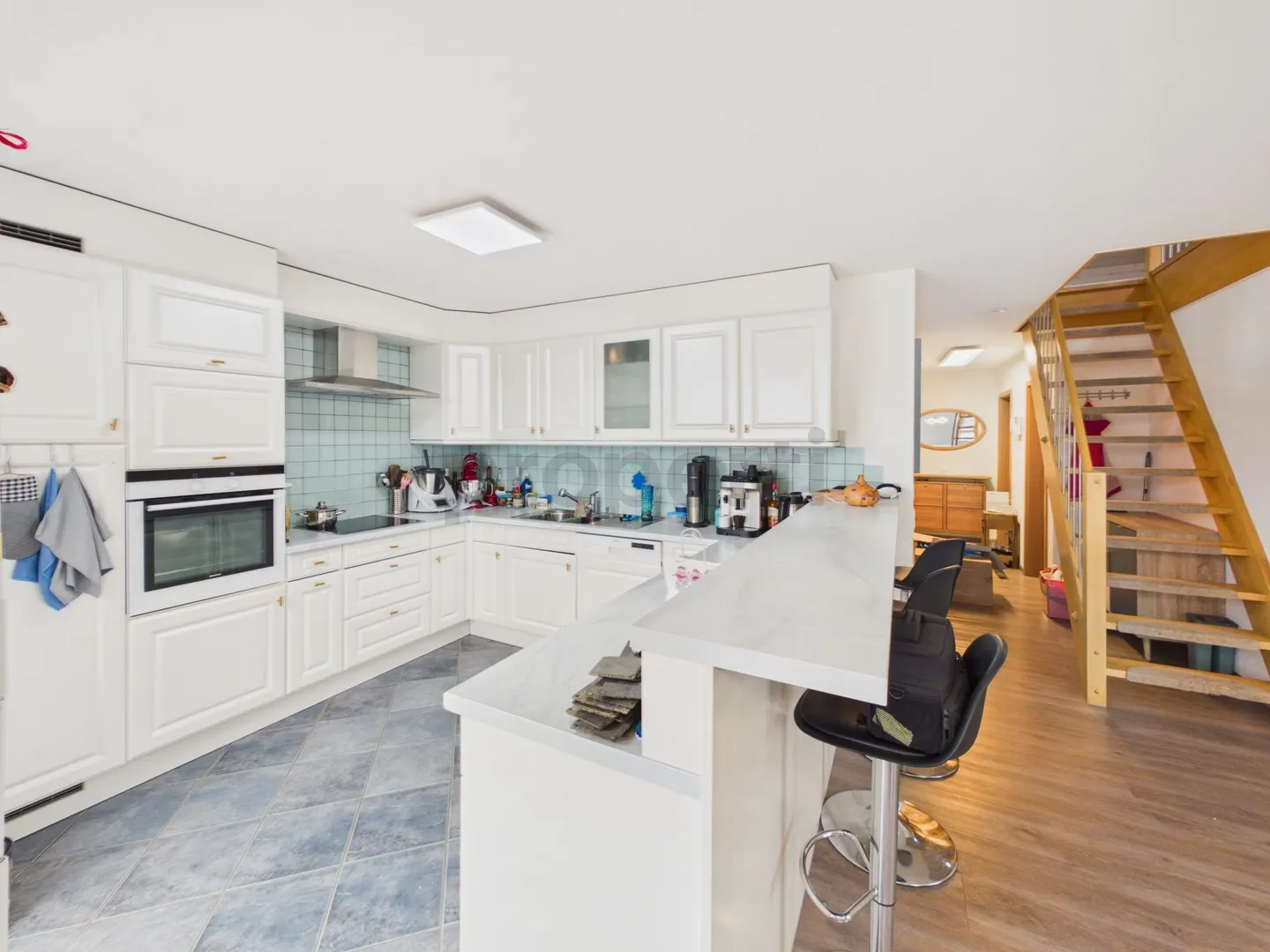 Duplex, Bella Luminosità, Balcone Privato Soleggiato, Riscaldamento a Pavimento, Accesso per Disabili con Ascensore & Scuole a 90m! - Foto 4 di 12