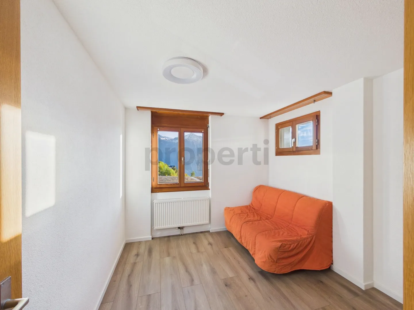 Detached house with two apartments, at the gates of the ski areas! - Photo 7 of 10