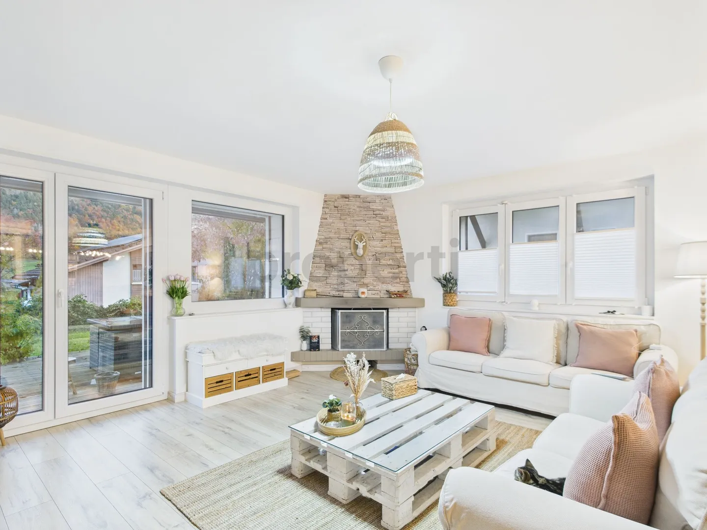 Exklusive 7,5-Zimmer-Einfamilienhaus in Renan - Foto 1 von 9