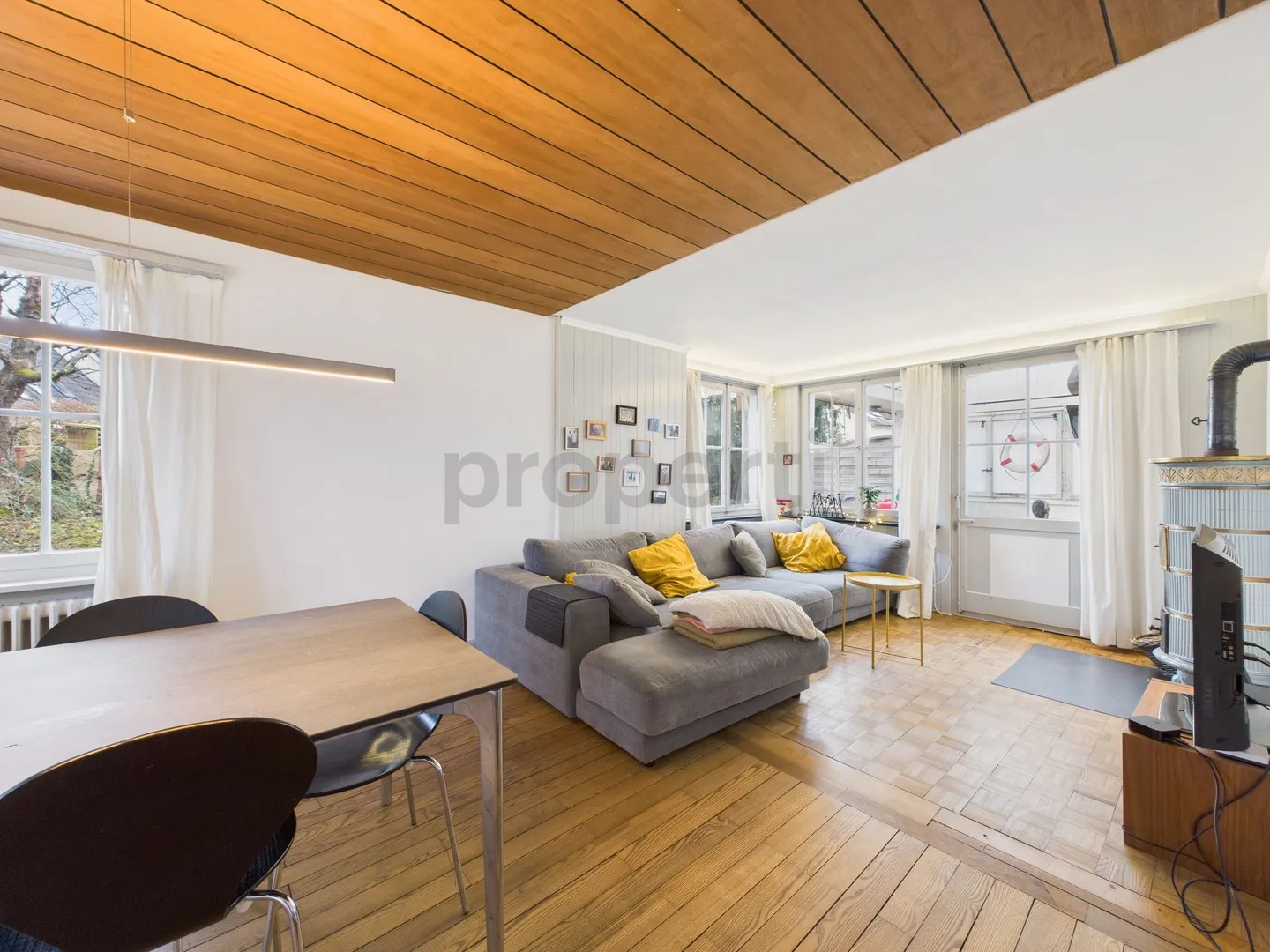 Casa unifamiliare in posizione collinare su un ampio terreno, Reinach (BL) - Foto 4 di 13