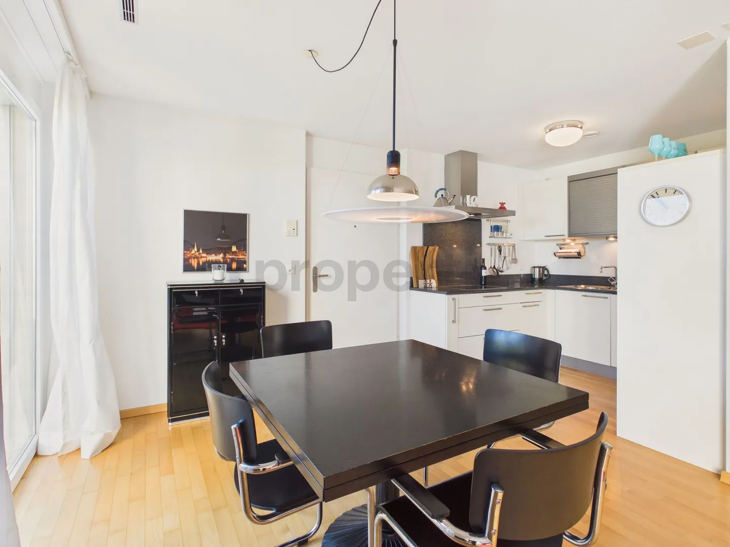 Appartement moderne 2.5 pièces à Binz - entièrement meublé. - Photo 4 sur 8