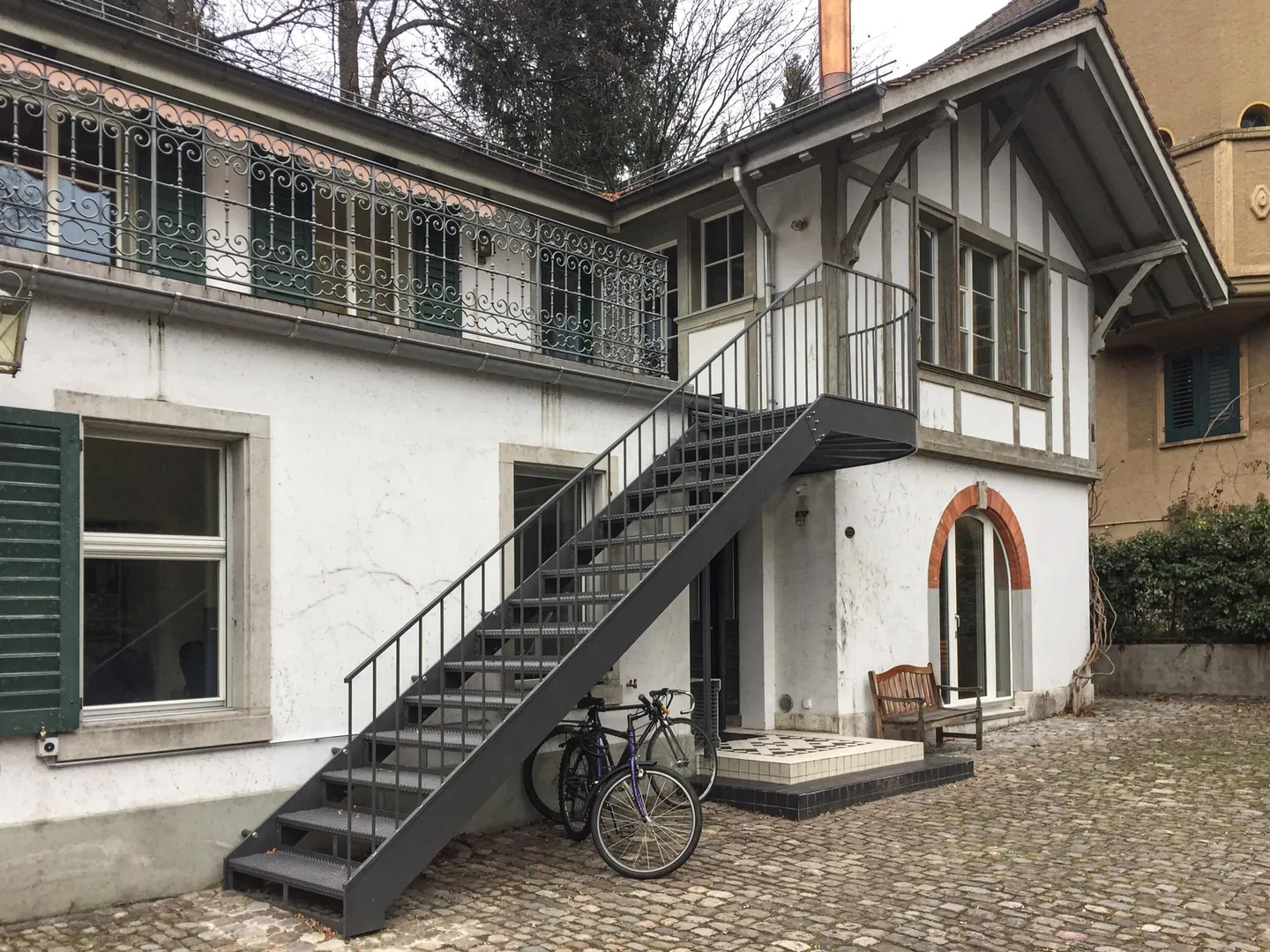 Charmante 3-Zimmer-Wohnung im Seefeld - Photo 1 sur 5