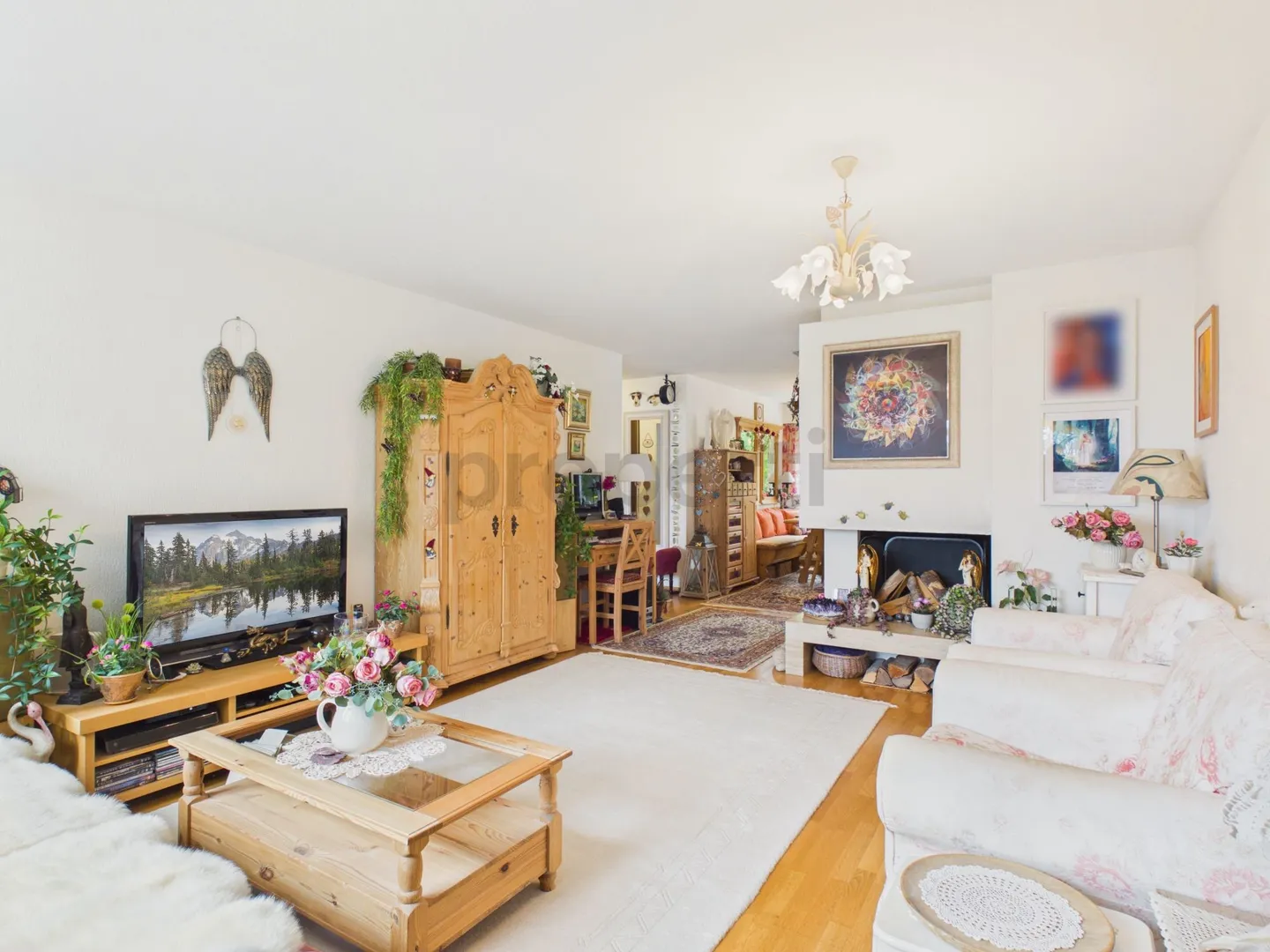 Lichdurchflutete Wohnung mit viel Platz und Weitsicht - Foto 2 von 12