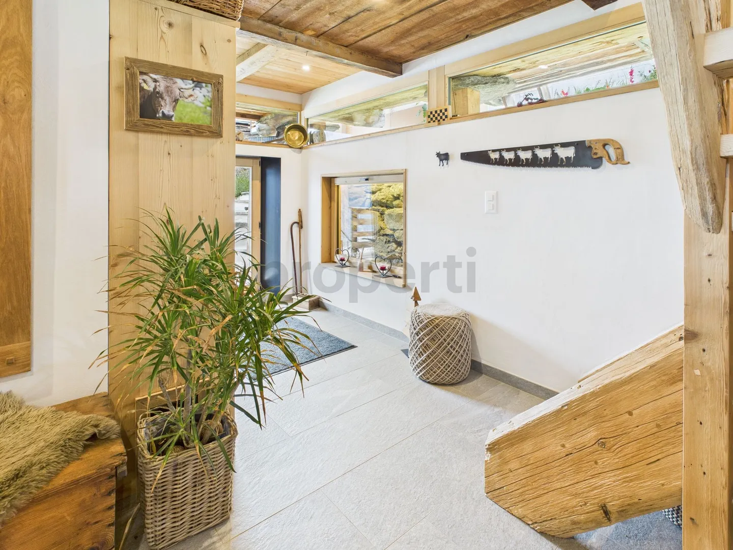 Charmant chalet avec vue panoramique à Isérables - Photo 2 sur 13