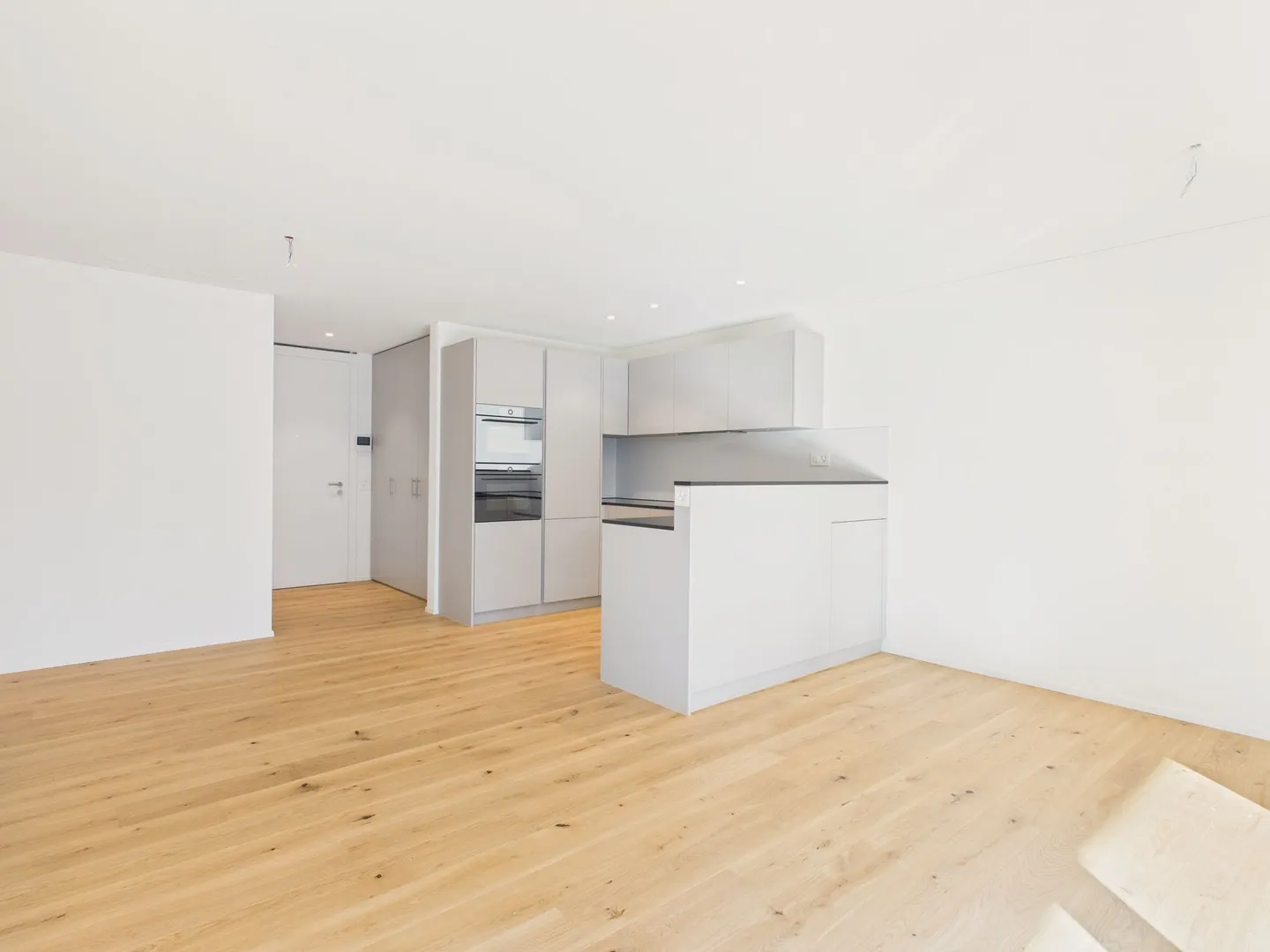 Neubau - Helle 3.5-Zimmer Wohnung in Pfäffikon ZH - Foto 1 von 12