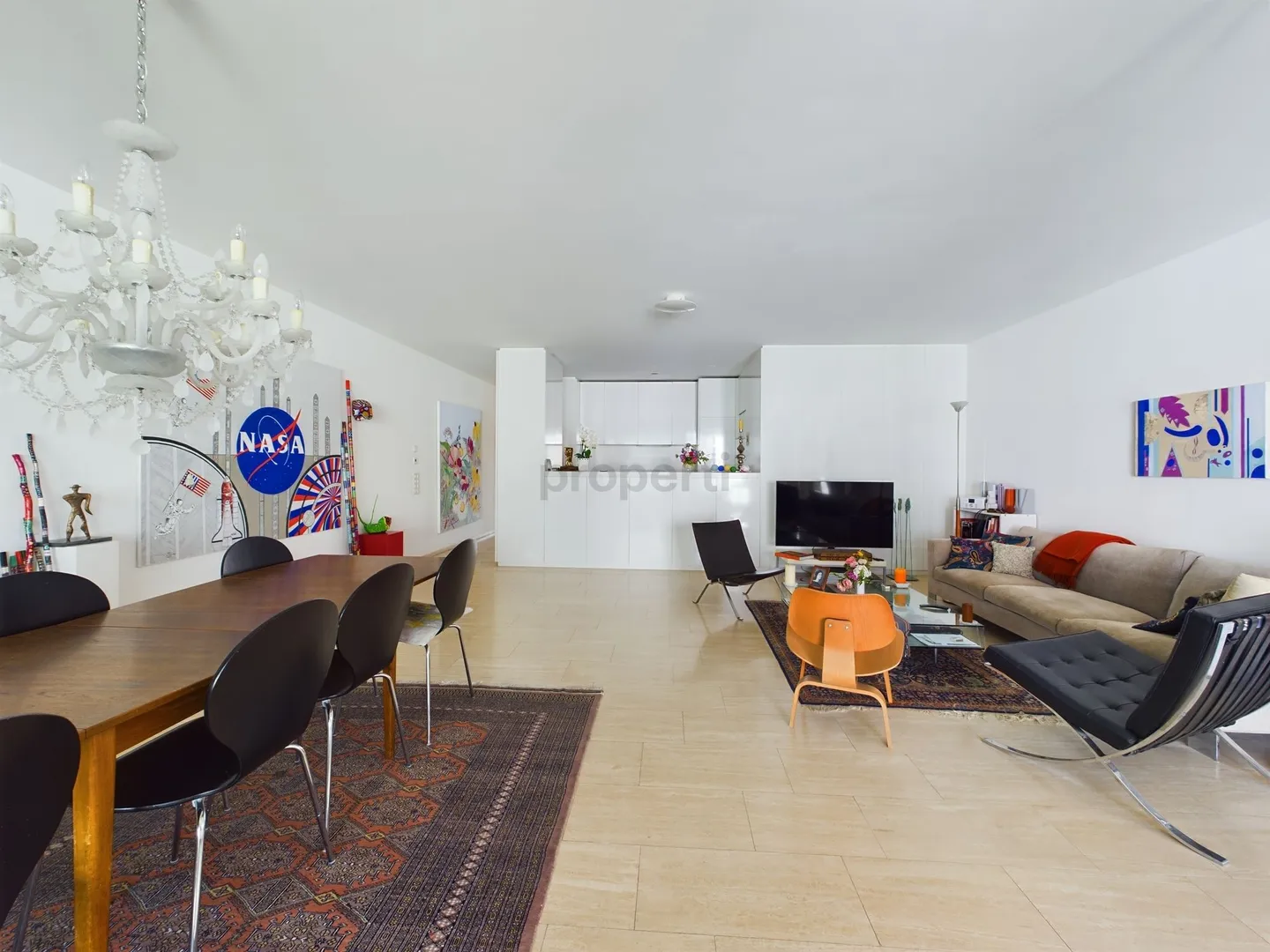 Moderne Wohnung mit Balkon in Zug - Foto 2 von 9