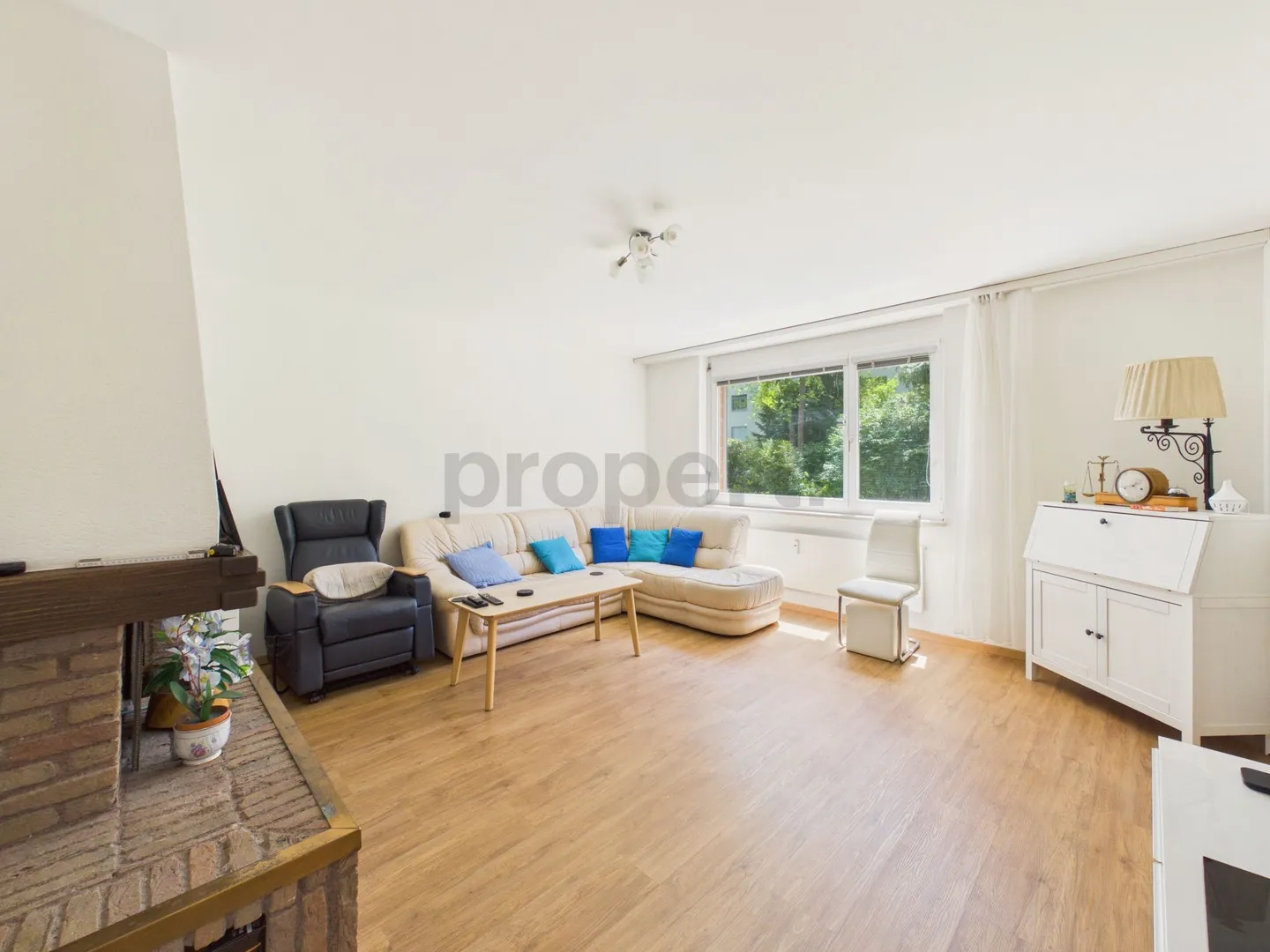 Modernes 3.5-Zimmer-Apartment mit Balkon, Liestal - Foto 1 di 13