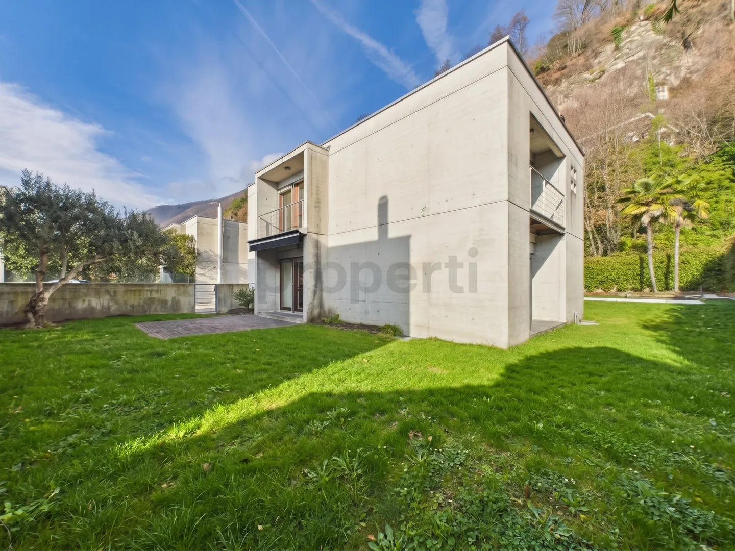 Stupenda Villa con Piscina a Brione - Foto 11 di 12