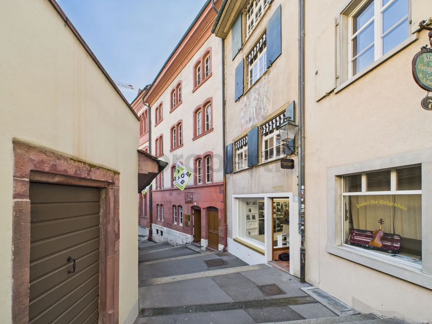 4-room apartment in the historic Totengässlein in the heart of Basel's old town - Photo 11 of 12