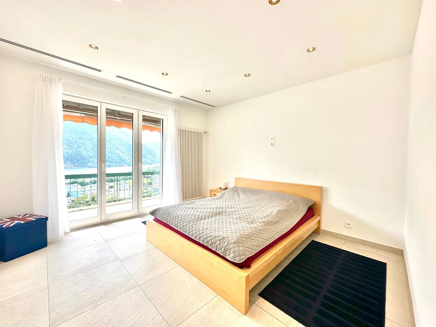 Beautiful Attic in Val Mara, Canton Ticino with stunning lake view - Photo 7 of 12