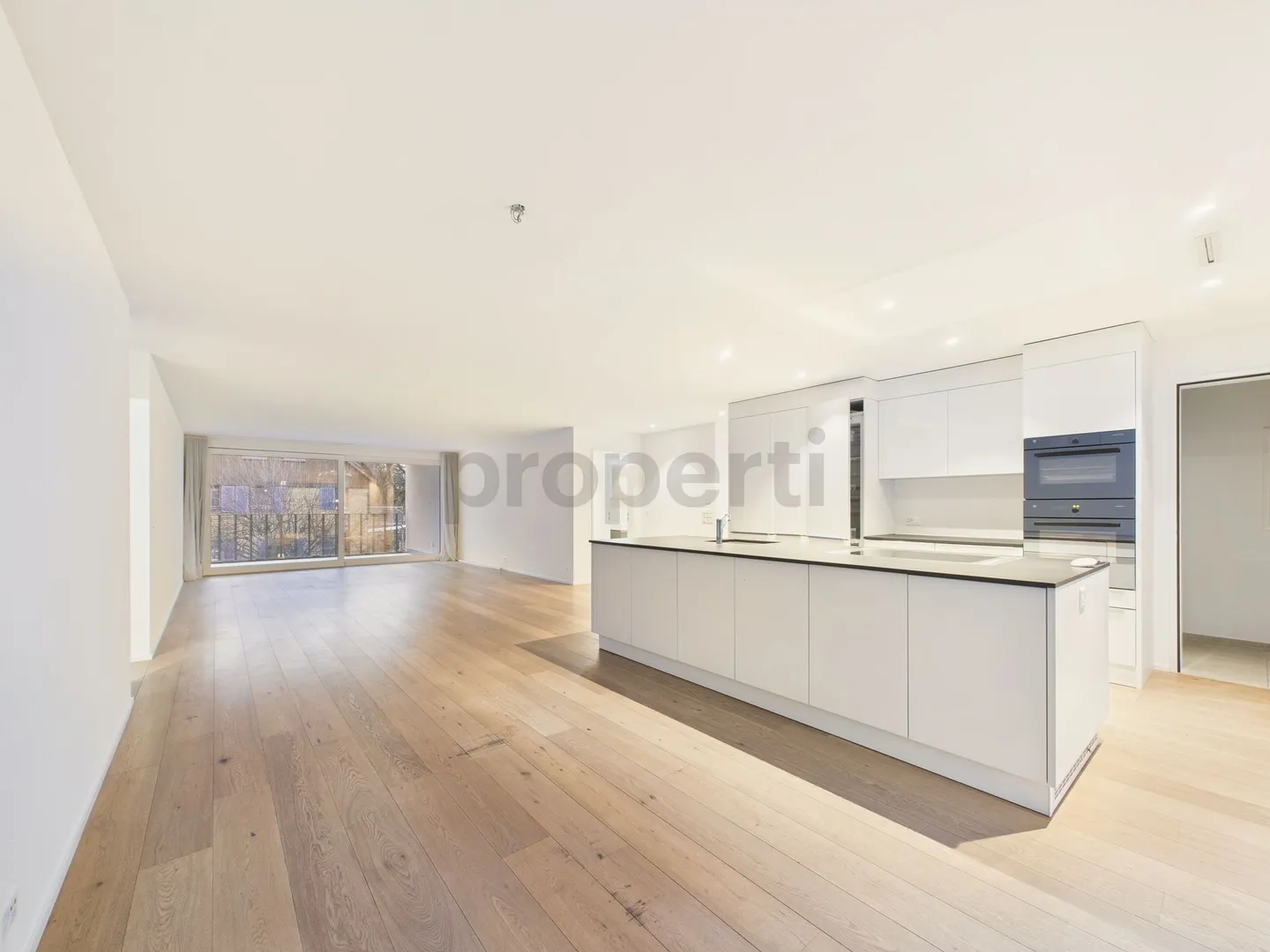 Appartamento giardino esclusivo di 5,5 stanze con comfort moderno e standard Minergie-Plus a Wädenswil - Foto 2 di 13