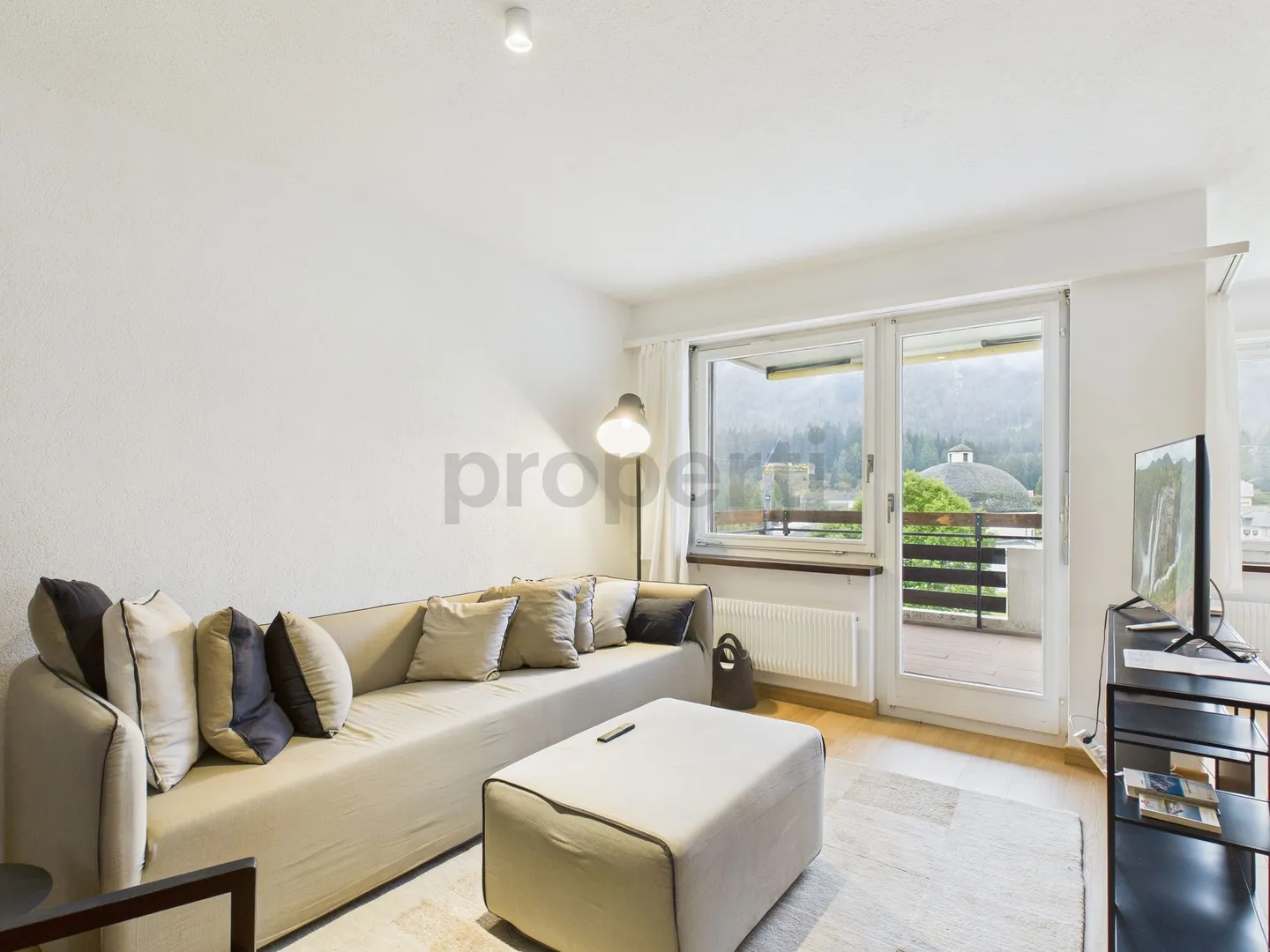 Modern 3.5 Room Apartment in the San Bernardino Ski Resort - Primary/Secondary Residence - Photo 2 of 12