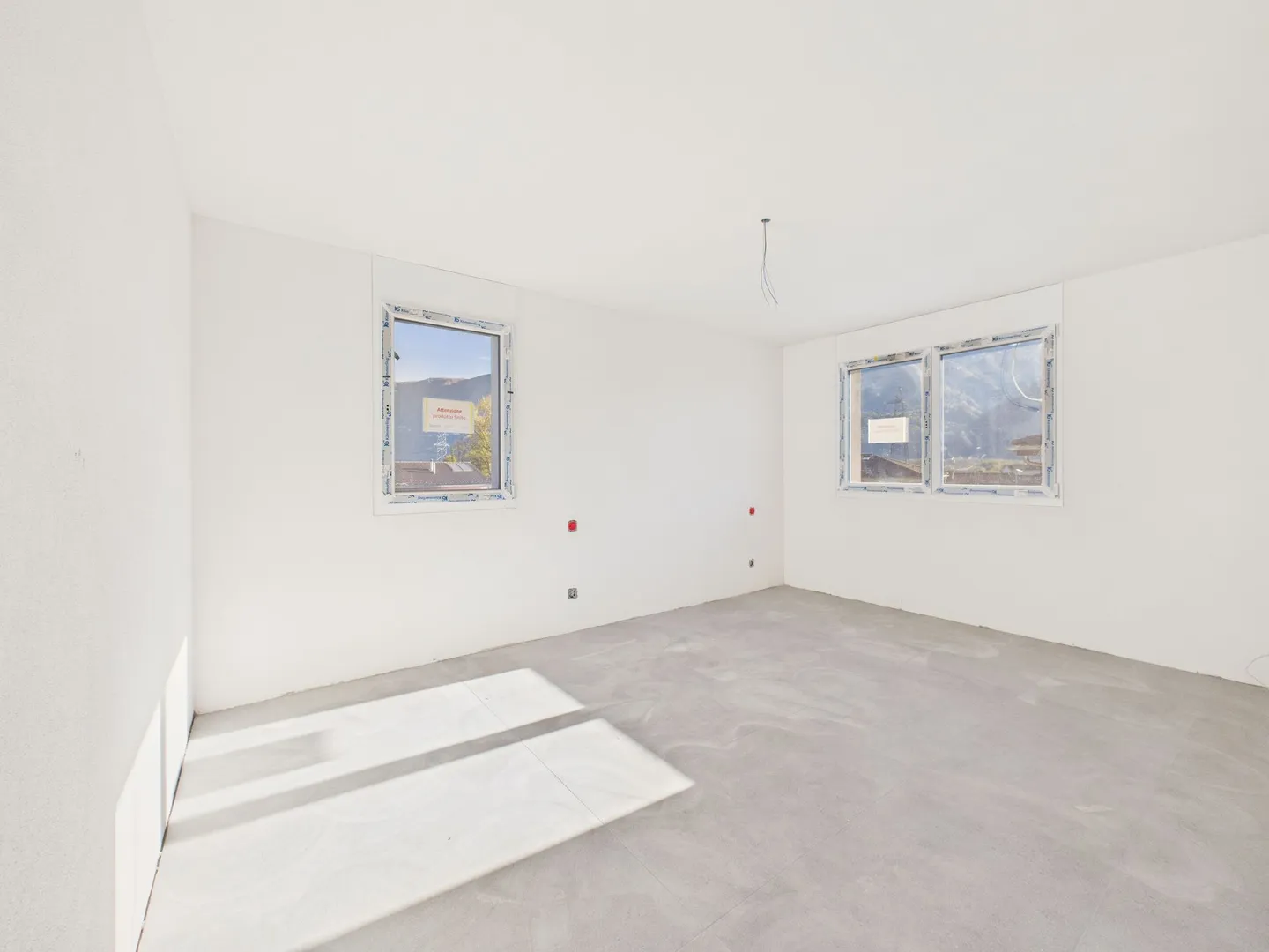 Modern single-family house in Cugnasco-Gerra - 4.5 rooms New construction - Photo 10 of 12