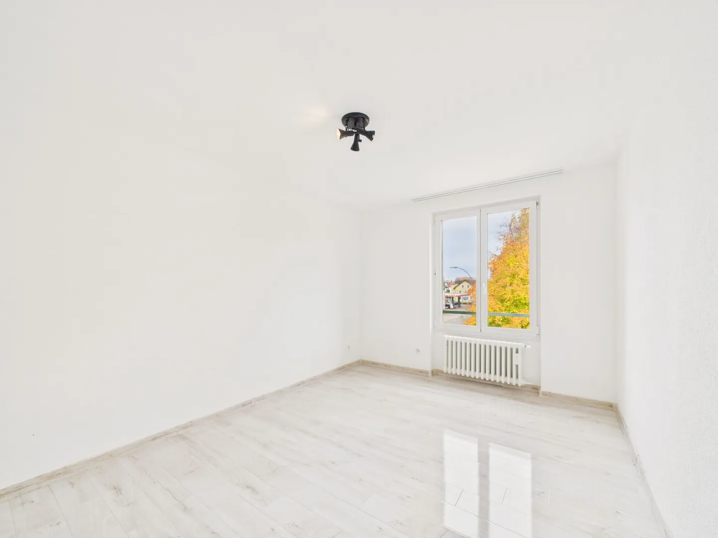 Bright 3.5-room apartment with balcony in Arbon - Photo 5 of 9