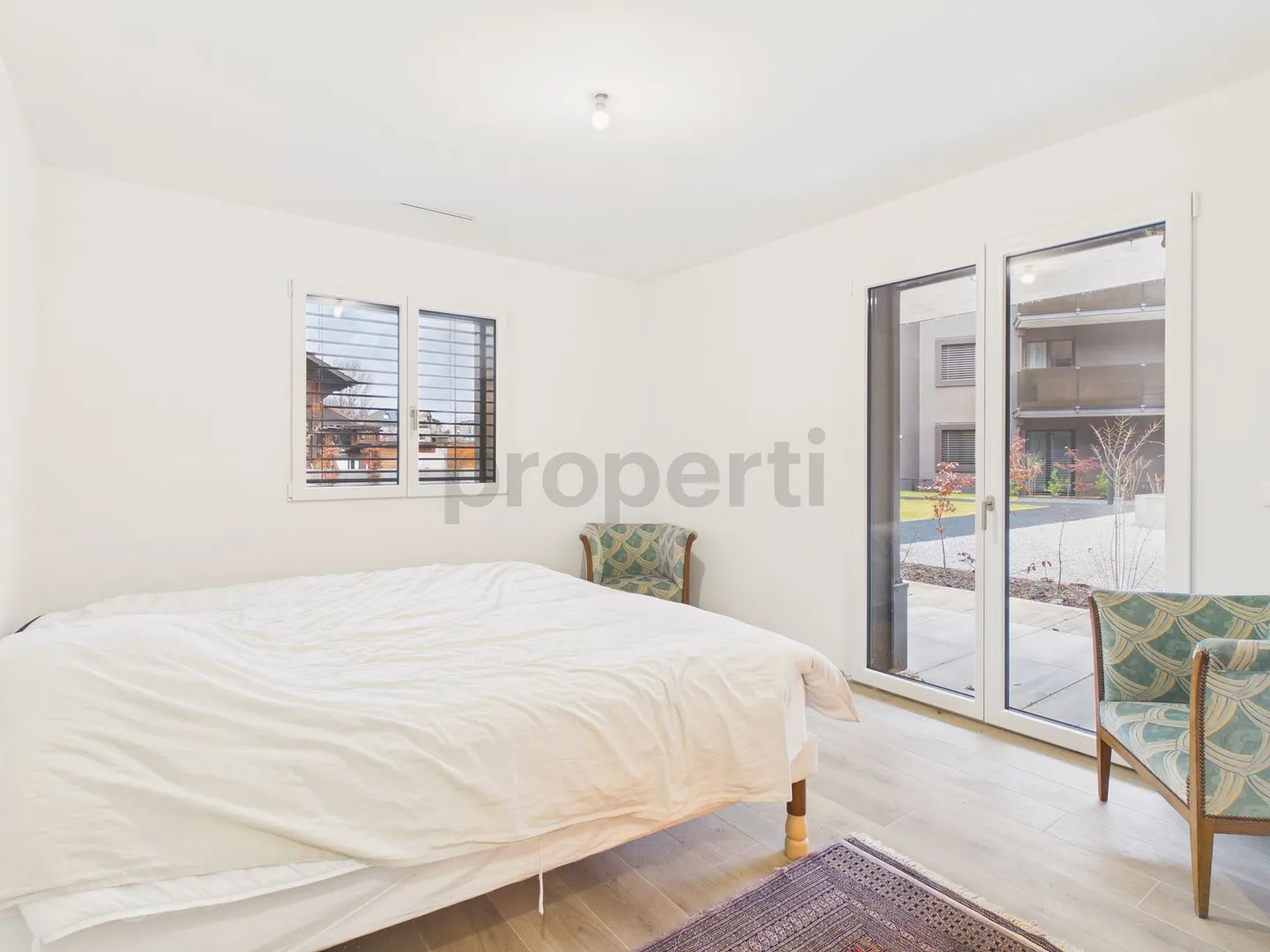 Appartement Moderne avec Terrasse Privative - Photo 4 sur 13