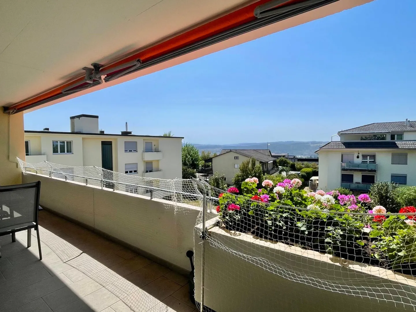 Vie confortable avec balcon, vue magnifique et incluant une salle de loisirs - Photo 11 sur 13