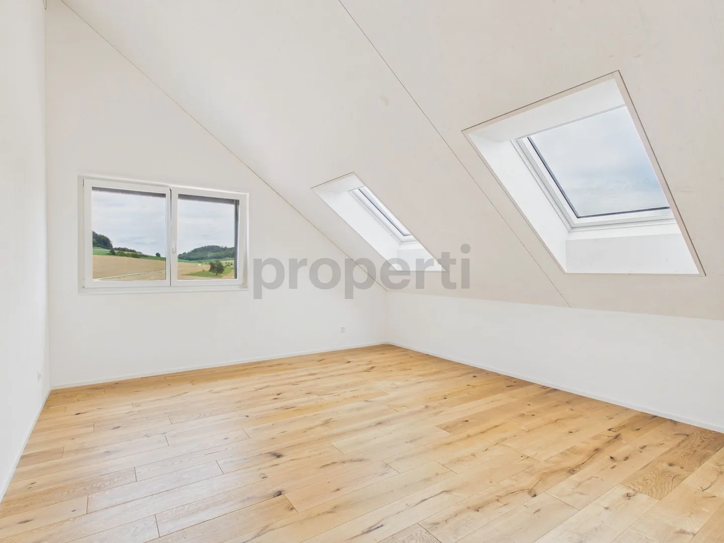 Dachwohnung mit Weitblick - Foto 8 von 13