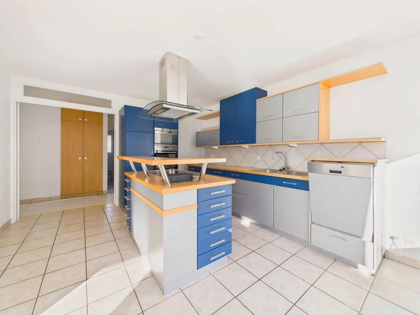 Lumineux appartement de 5 pièces à Granges VS - Foto 4 di 12