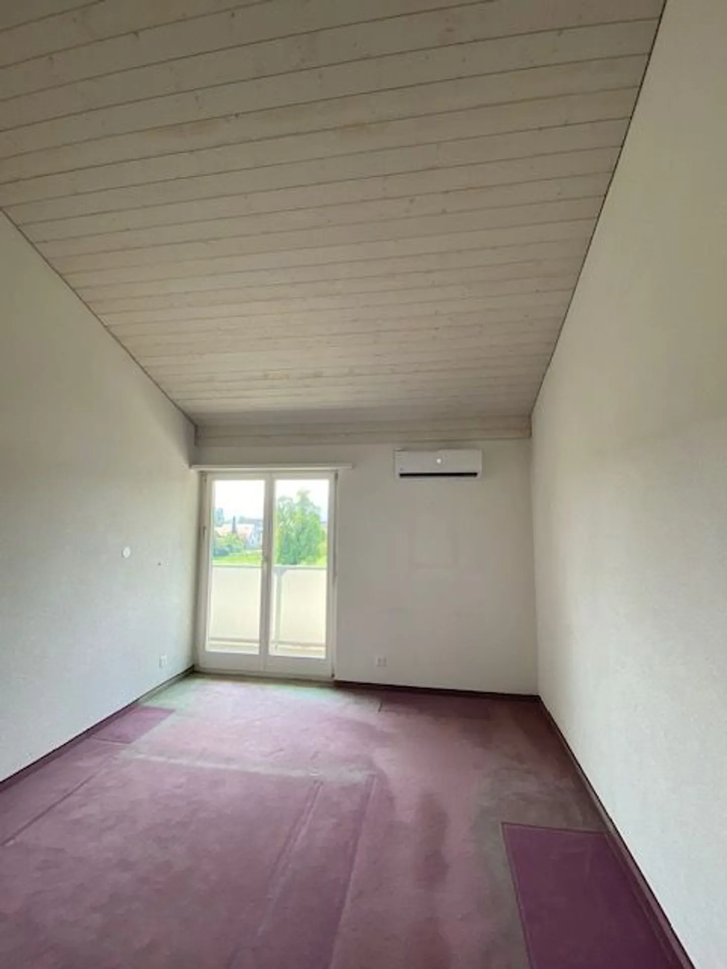 Schönes 4.5-Zimmer Einfamilienhaus mit Garten in Ottenbach - Foto 7 von 13