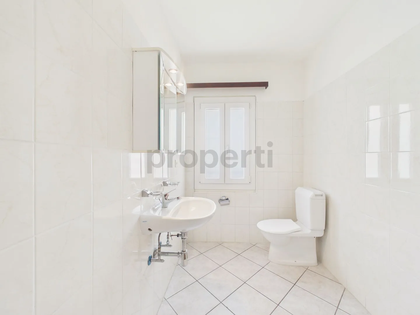 Elegante Casa Indipendente con Vista Montagne - Foto 11 di 13