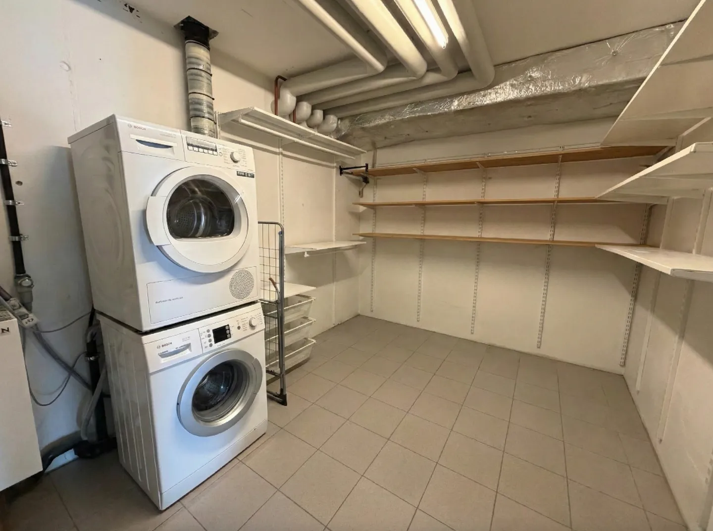 Modernes Apartment mit Terrasse - Foto 10 von 11