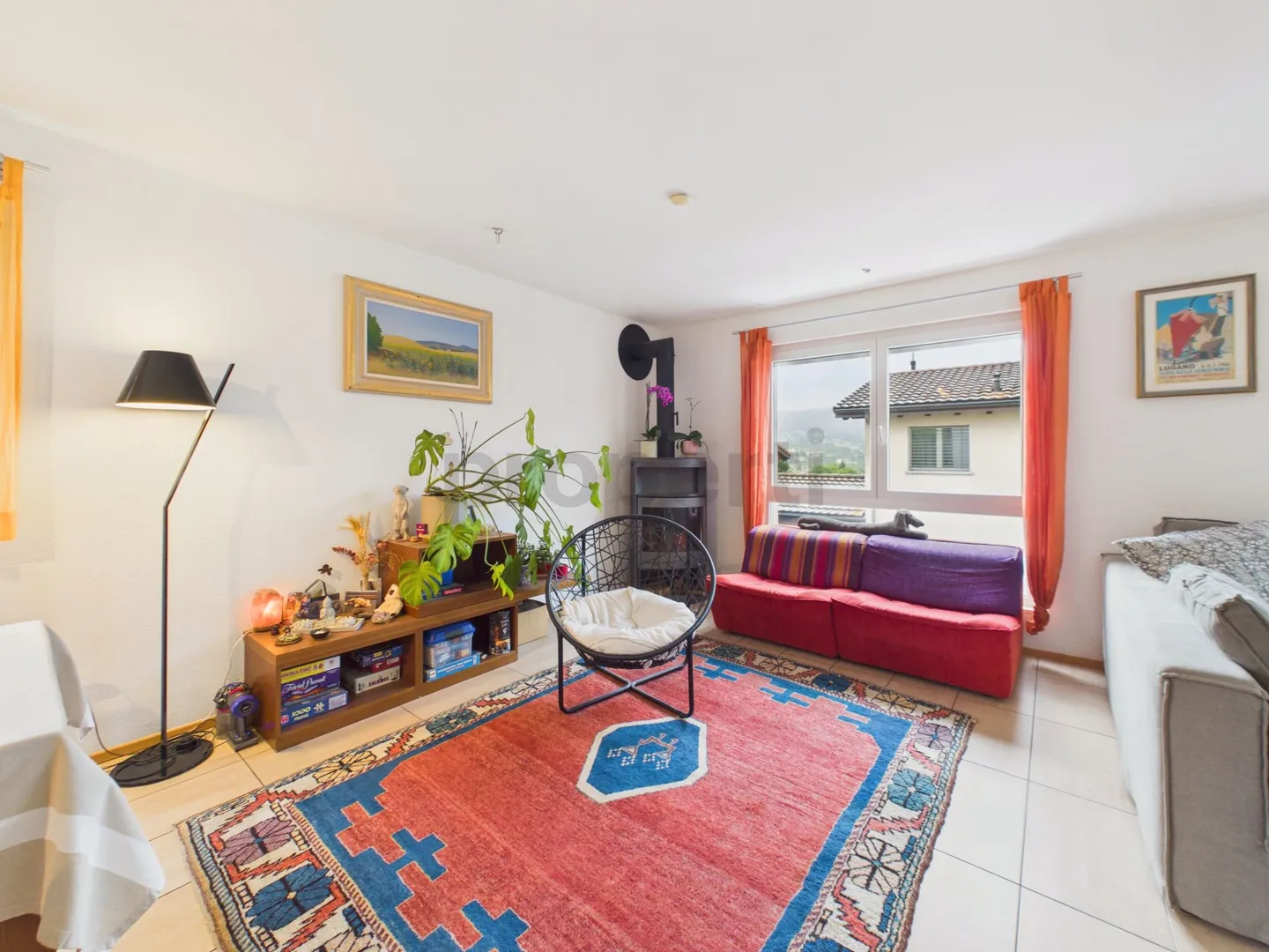 Geräumiges 5.5-Zimmer-Einfamilienhaus mit Garten, Gravesano - Foto 2 von 13