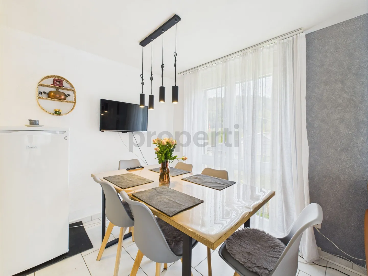 4.5-room apartment in Oberkulm including 2 underground parking spaces Attractive living with good value for money - Photo 5 of 13