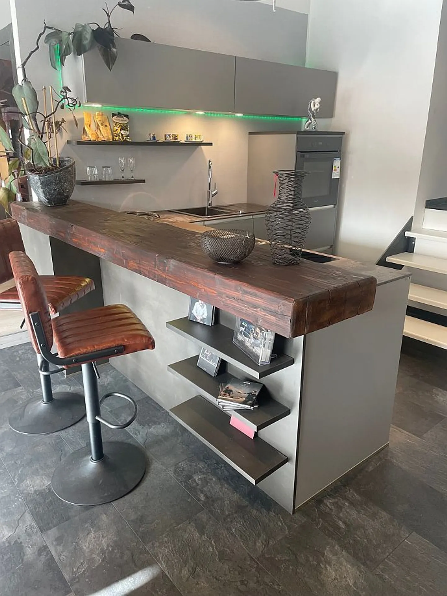 Sonnige 2.5-Zimmer-Wohnung mit Idylle in Luchsingen - Foto 6 von 12