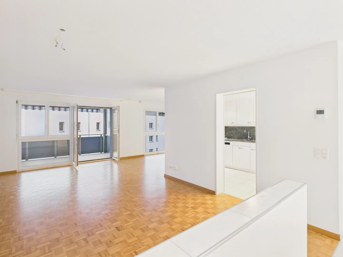 Appartement moderne de 4,5 pièces avec balcon, Kirchdorf AG - Photo 1 sur 13