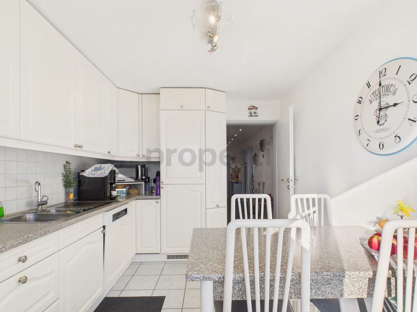 Sonnige 4.5-Zimmer-Wohnung in Schwyz - Foto 7 von 13