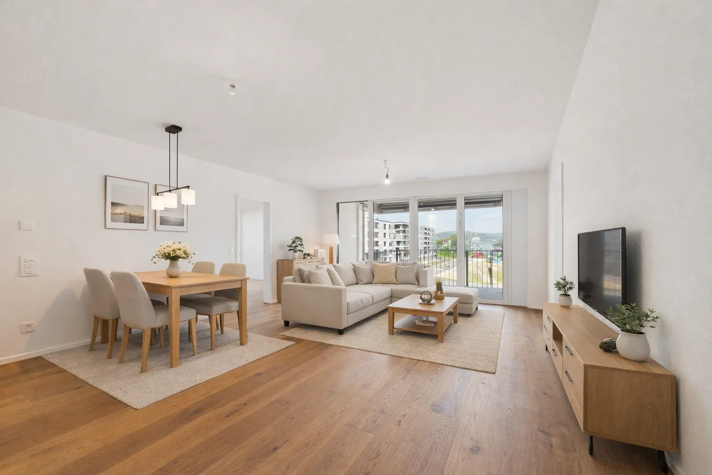 Modernes Apartment mit Seeblick - Foto 1 von 13