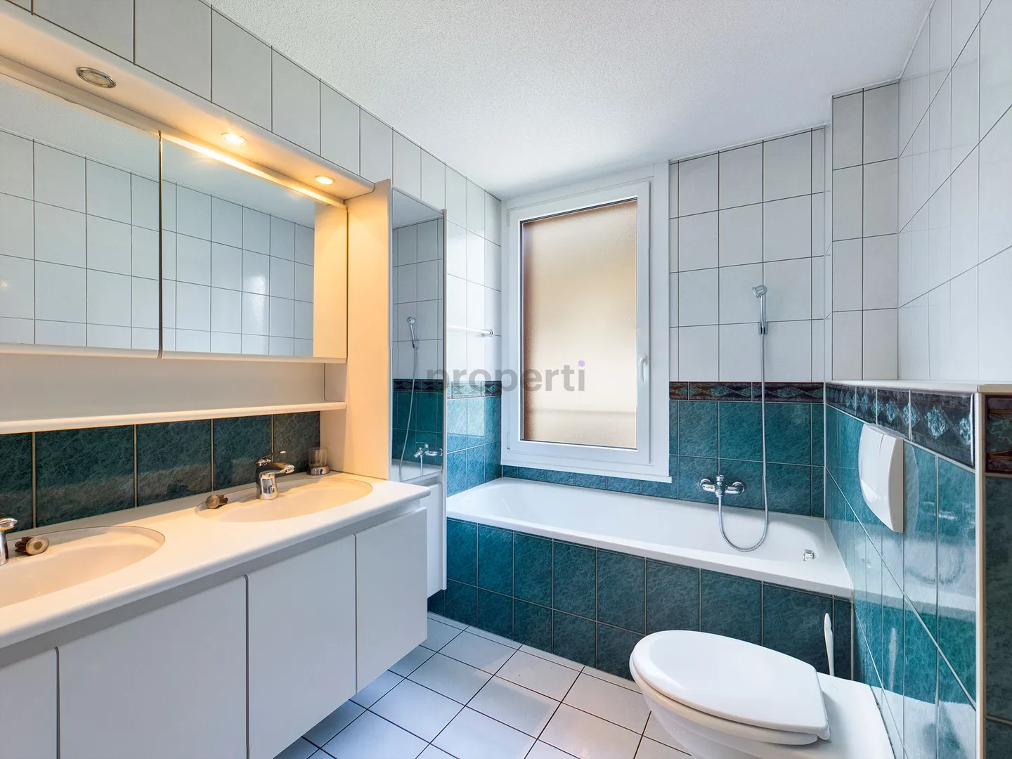 Charmante Wohnung mit Schlossblick - Foto 4 von 7