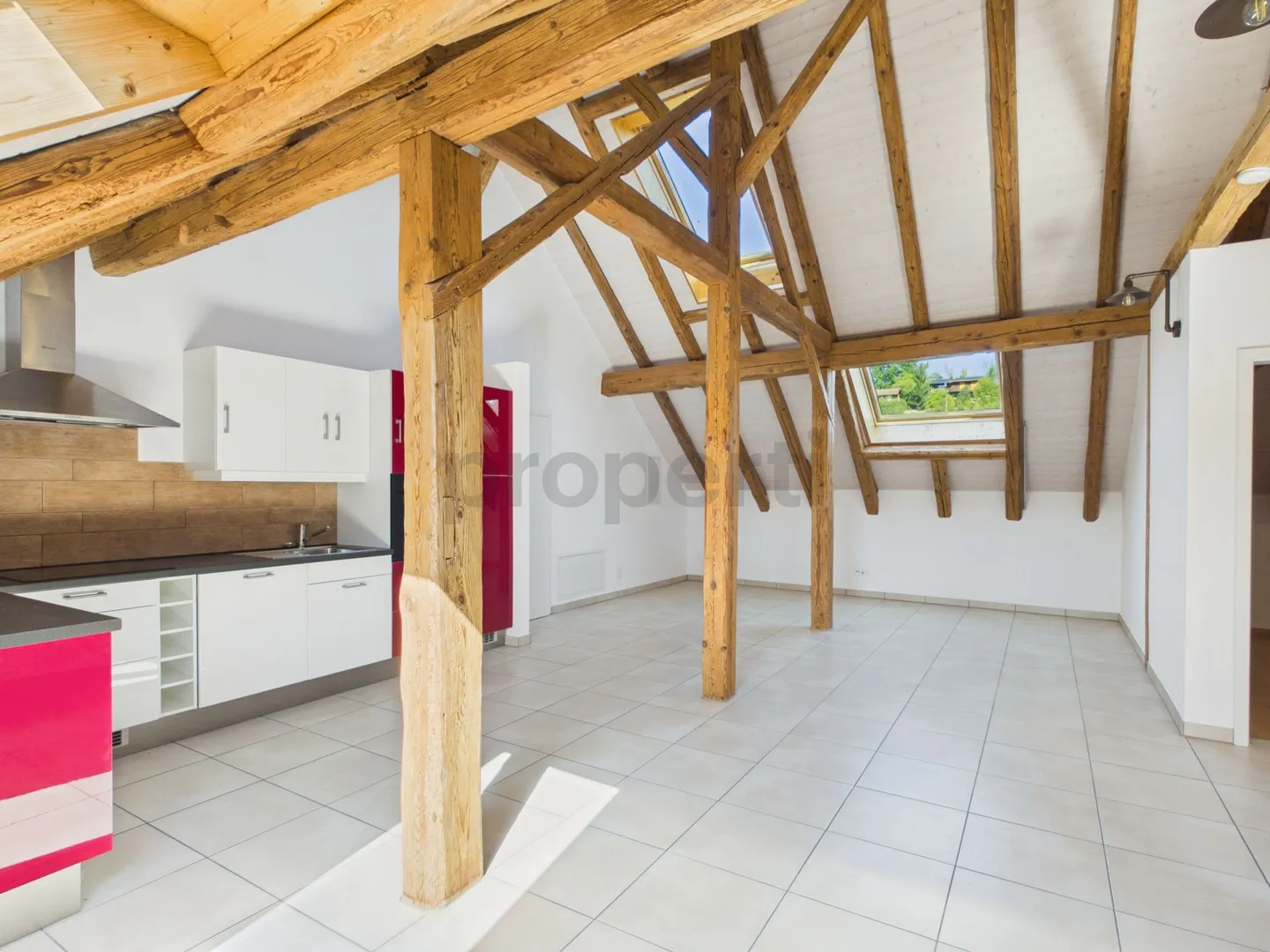Appartement de 3,5 pièces a Champmartin - charme, cachet et tranquilité - Foto 1 di 12
