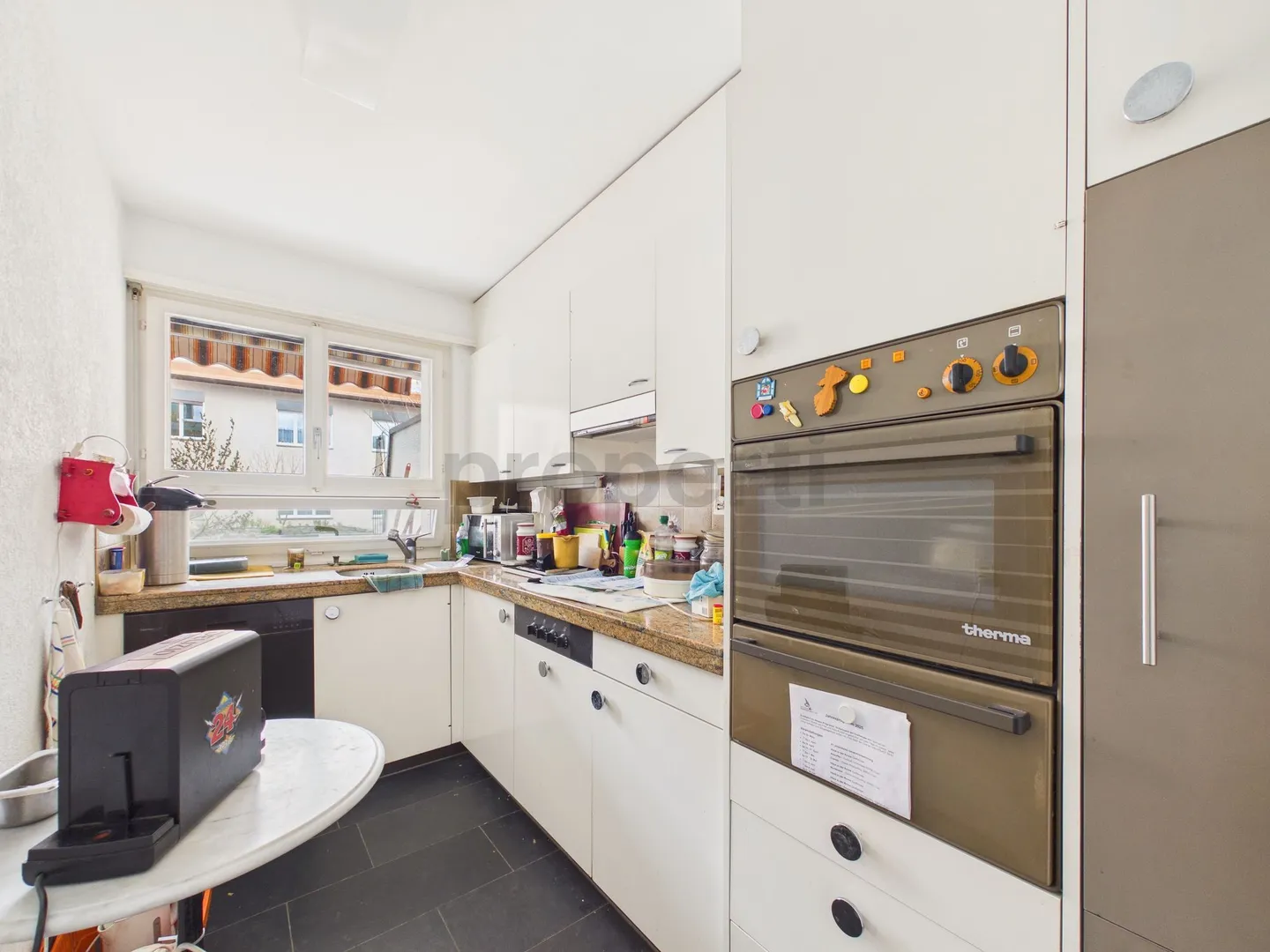 Bright 2.5-Room Apartment in Zurich - Photo 4 of 7