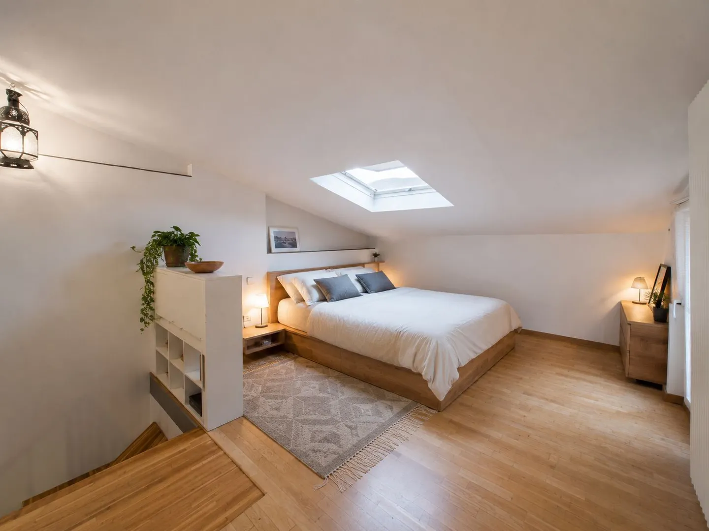 Casa ristrutturata e affascinante a Melide - Foto 4 di 13