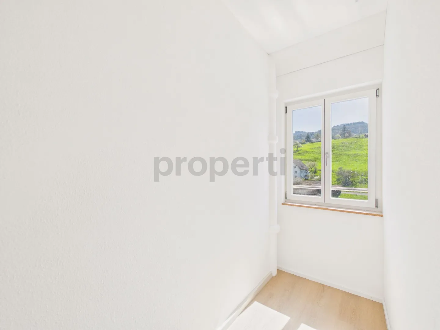 Maisonette moderne de 4,5 pièces avec balcon, Rheineck - Photo 9 sur 13