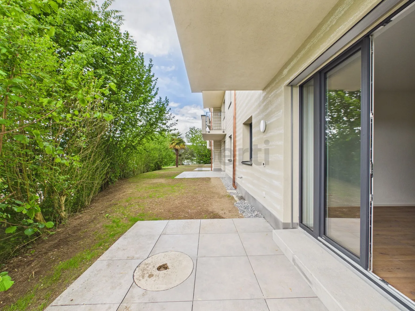 Geräumige Wohnung mit Balkon - Foto 5 von 13