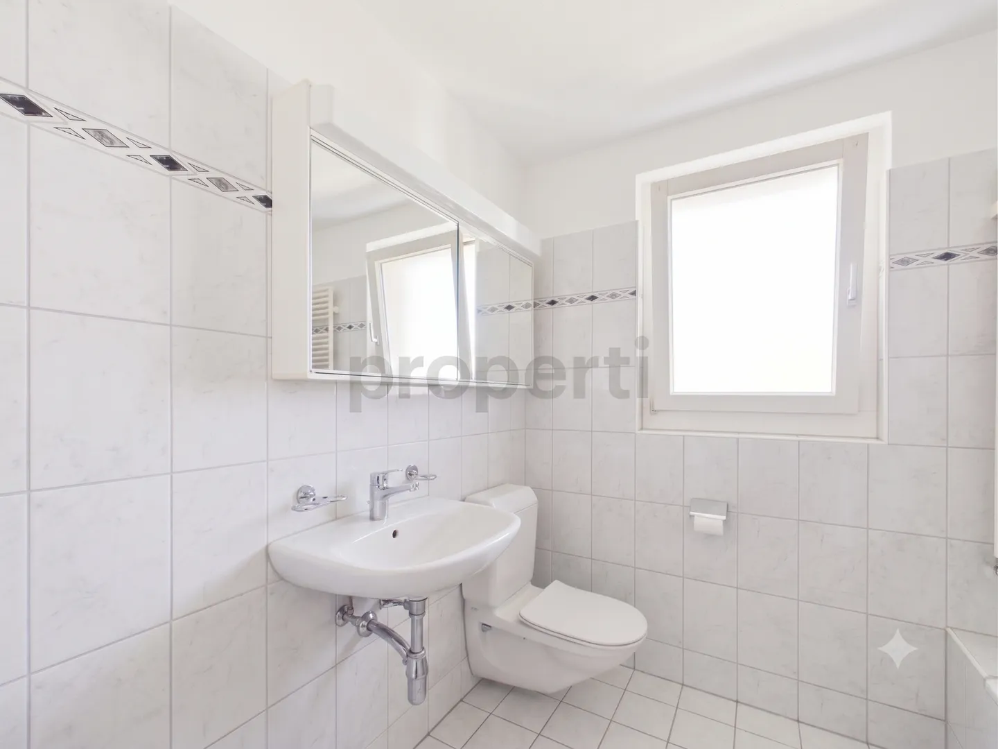 Sonnige Wohnung mit Balkon - Foto 10 von 11