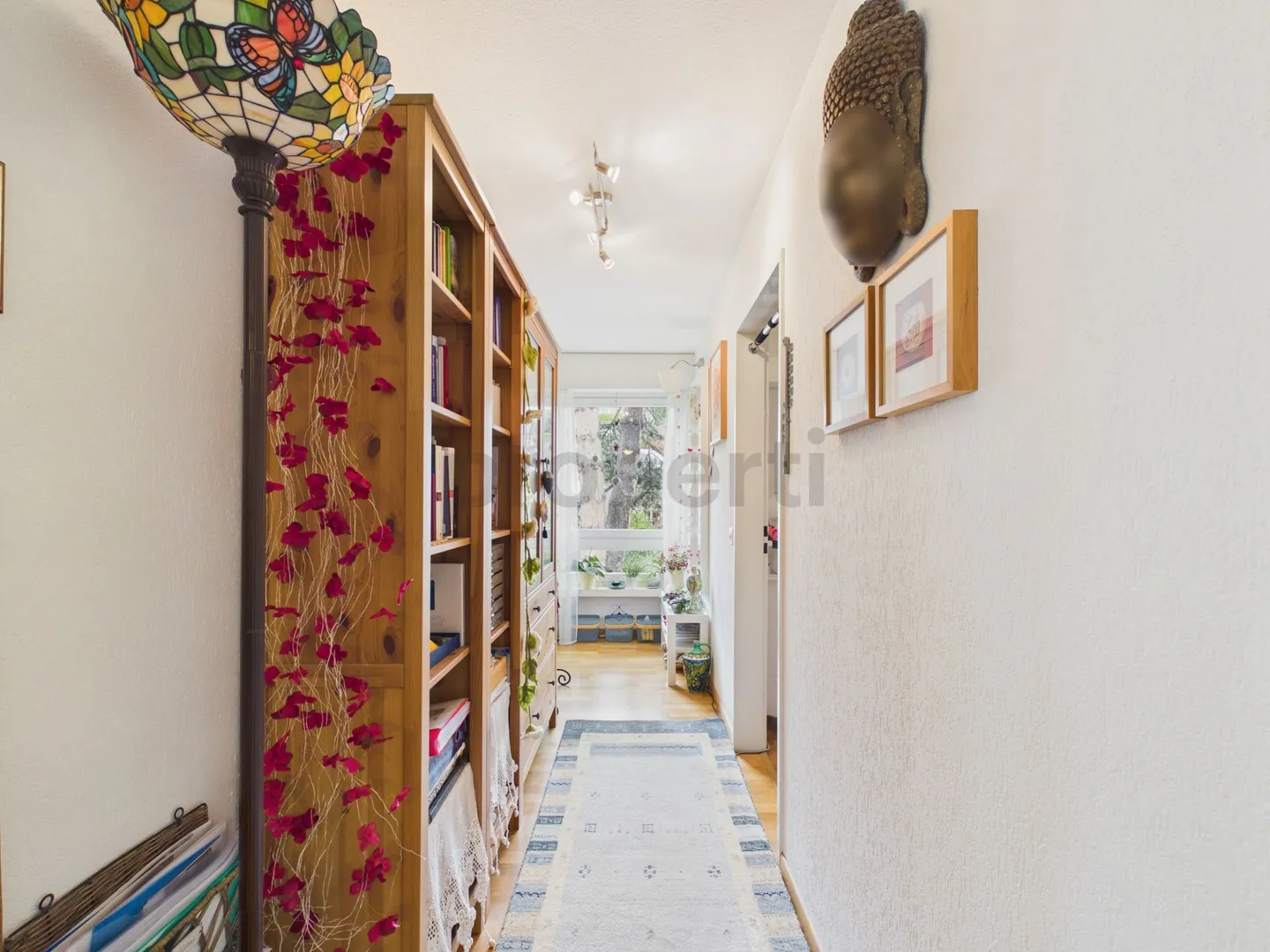 Lichdurchflutete Wohnung mit viel Platz und Weitsicht - Foto 6 von 12