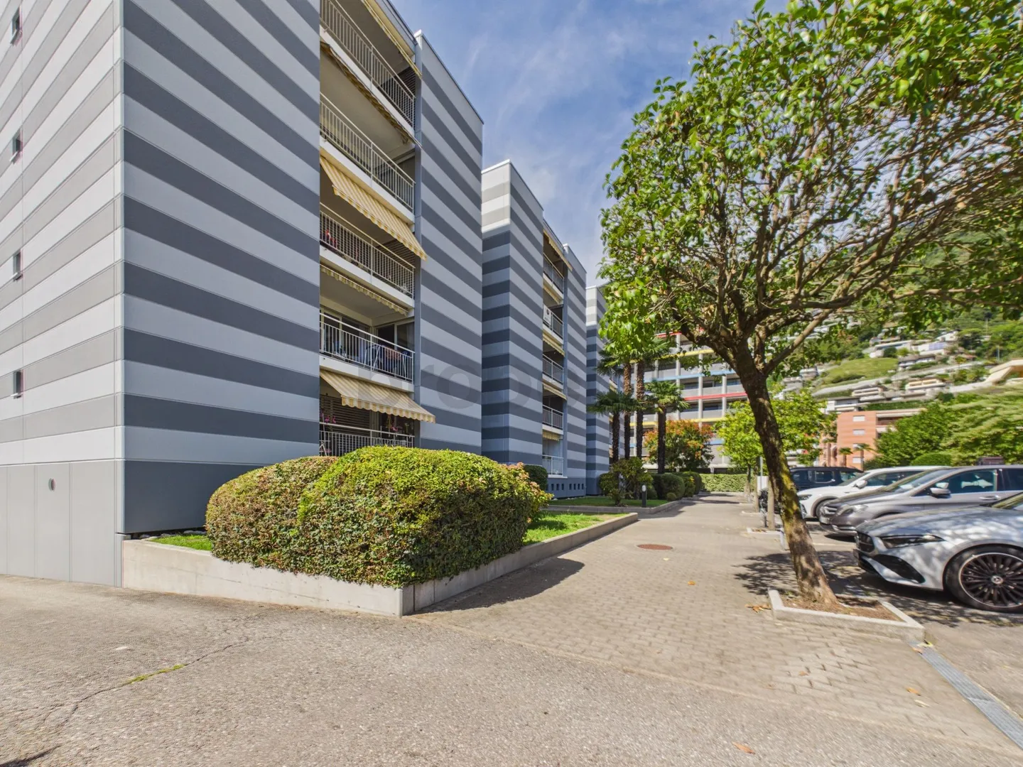 Élégant appartement de 4.5 pièces à Gordola haut standing dans un quartier bien desservi - Photo 1 sur 13