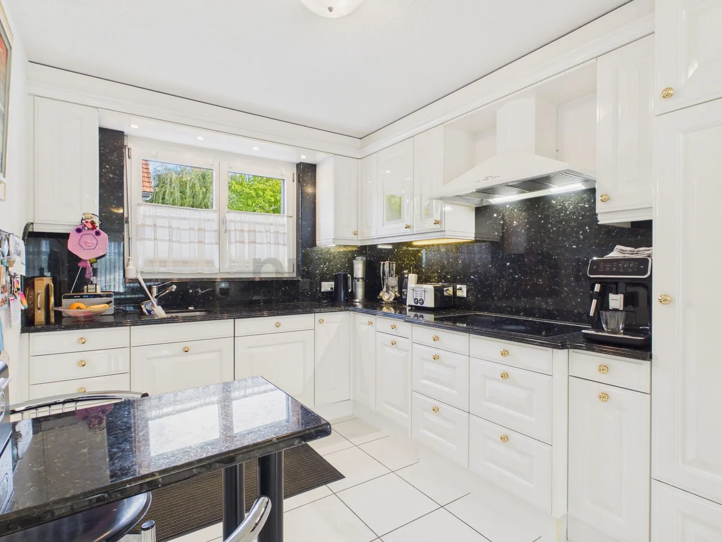 Charming Family Home in Frick - Photo 4 of 13