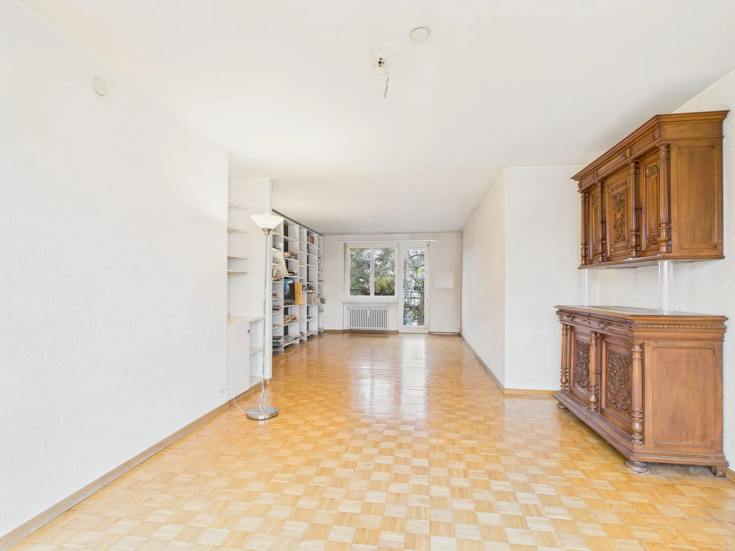 Grosszügige 5.5-Zimmer Wohnung in Allschwil - Foto 2 von 12