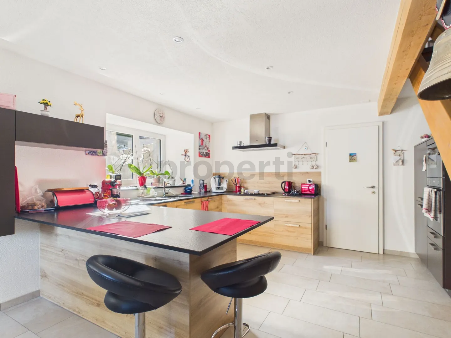 Elegante maisonette di 3.5 stanze con cantina e parcheggio, Le Locle - Foto 5 di 12