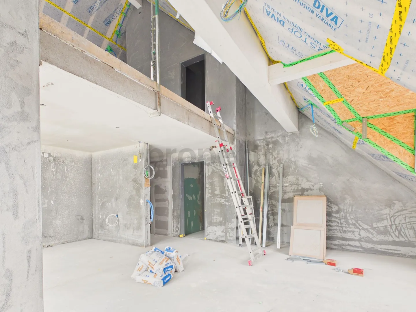 Maisonette moderne avec balcon - Photo 2 sur 8