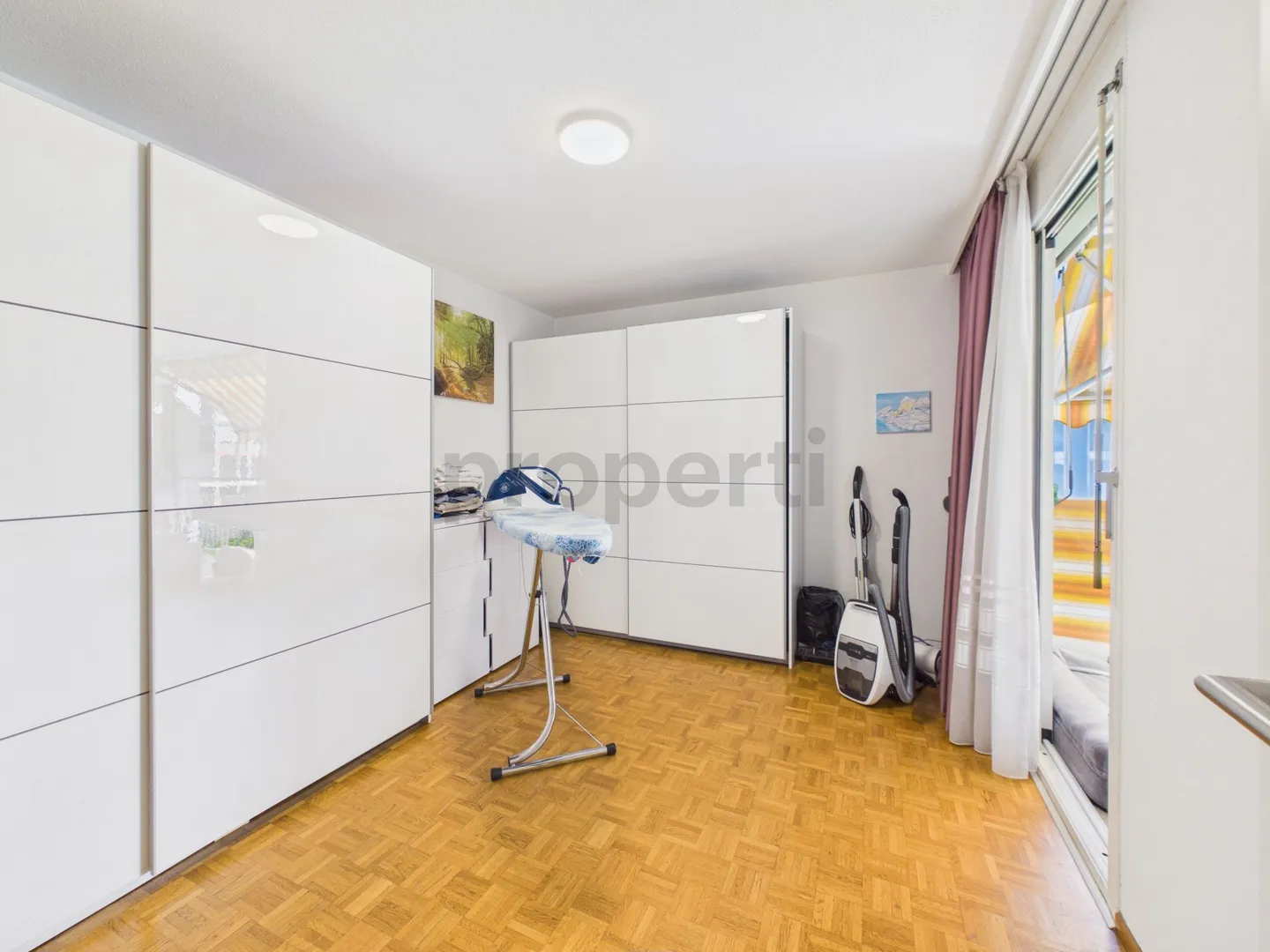 Élégant appartement de 4.5 pièces à Gordola haut standing dans un quartier bien desservi - Photo 9 sur 13