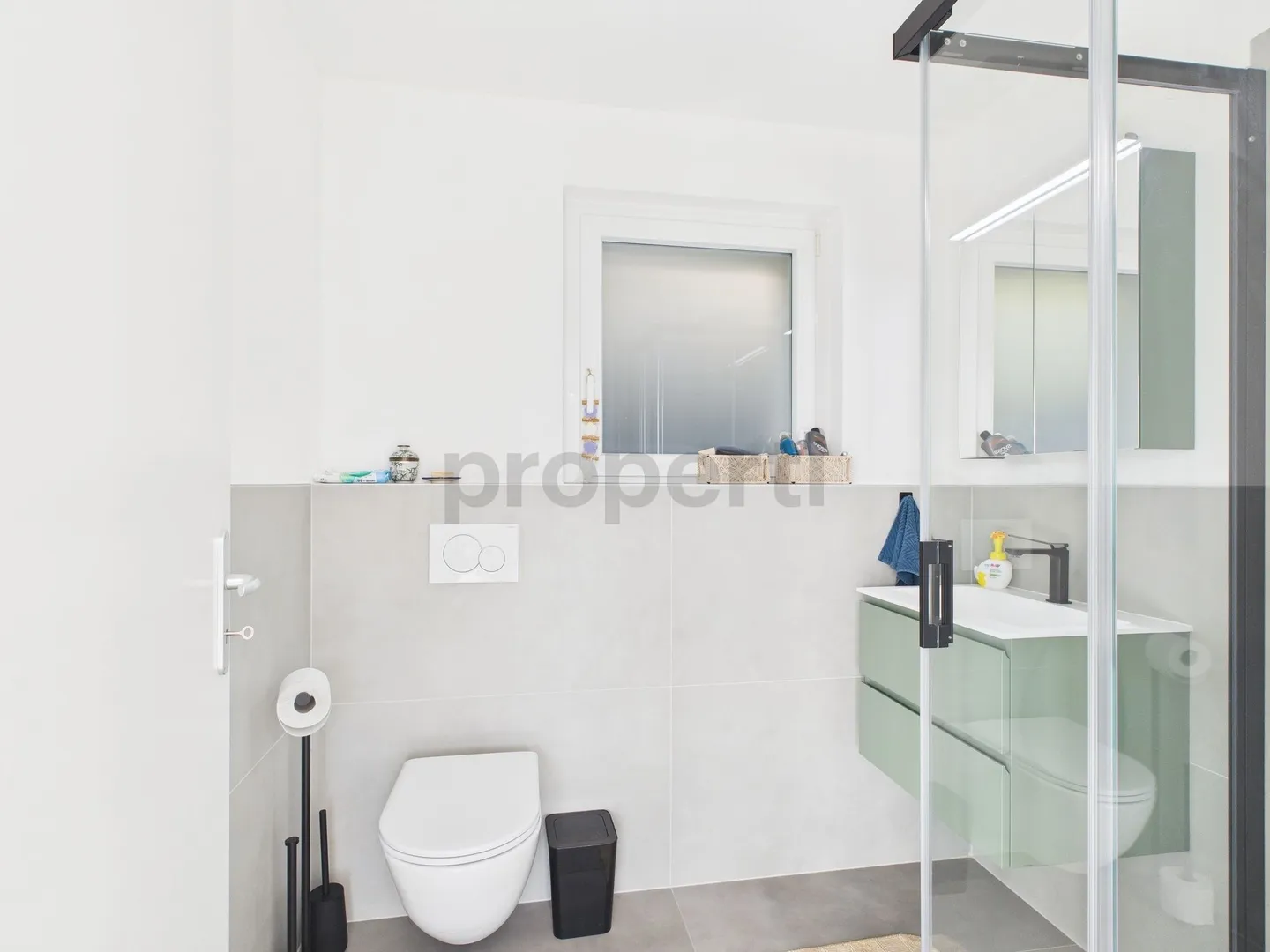 House in the Hills with Panoramic View of Lake Maggiore - Photo 12 of 13