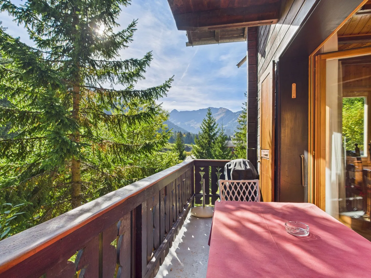 Modern 6.5 Room Chalet in Morgins - Photo 9 of 13