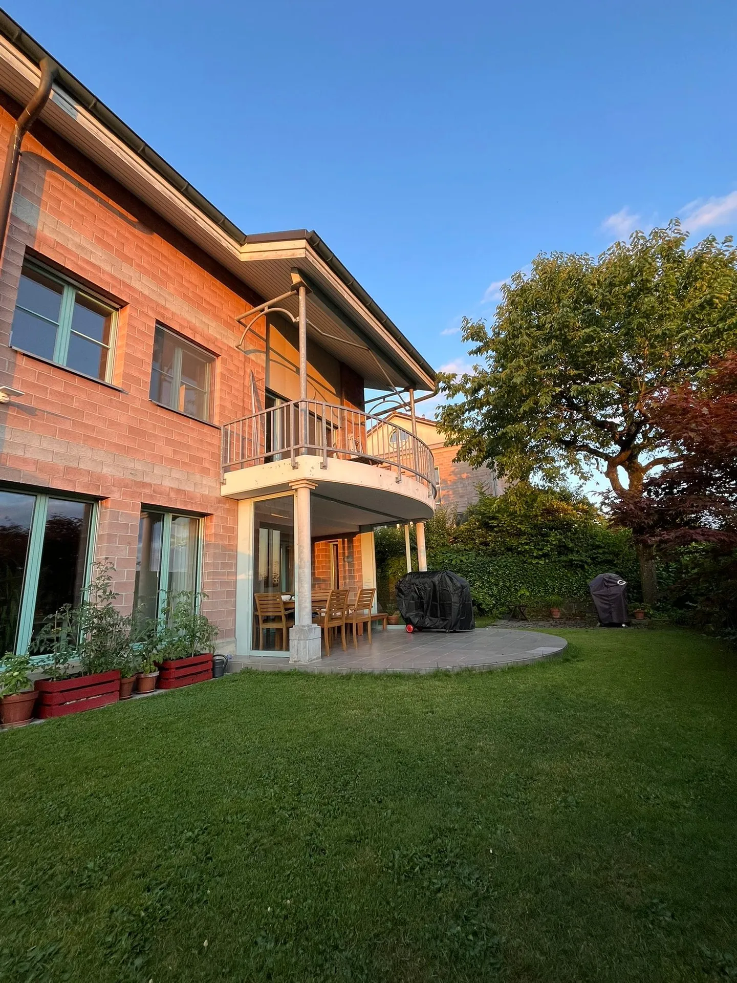 Maison individuelle de 6,5 pièces à Adligenswil - limitée à 2 ans - Photo 1 sur 13